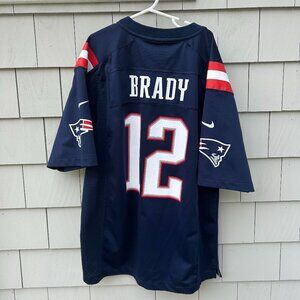 Tom Brady NE Patriots YOUTH Large Nike Colorblock Football Jersey like new